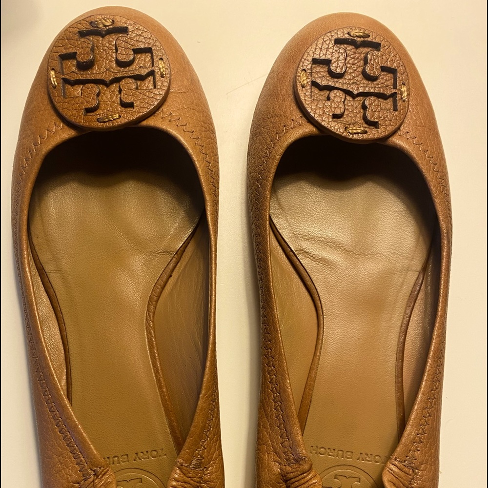 Ballet flats